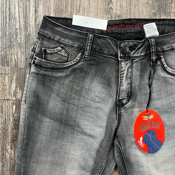 American Blue Jeans Women’s Better Butt Grey Wash Skinny Leg NWT Various Sizes - Picture 5 of 12